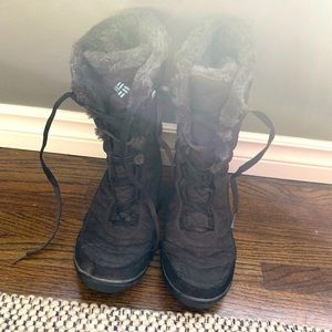 Columbia boots in very good condition